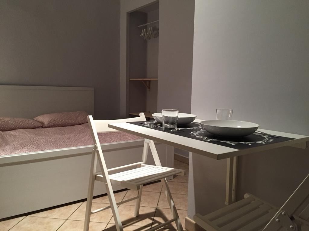 Monolocale Torino Apartment Exterior foto